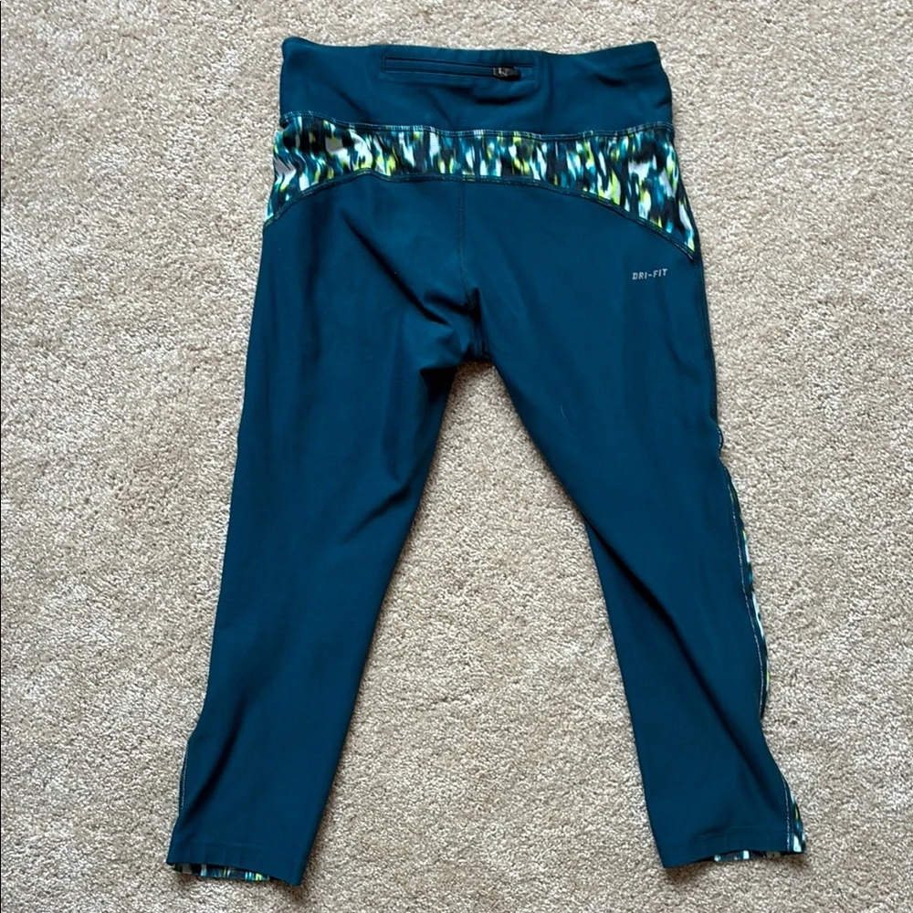 Nike Blue and Green Pattern Leggings - Picture 5 of 7